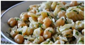 Salade de morue avec des pois chiches